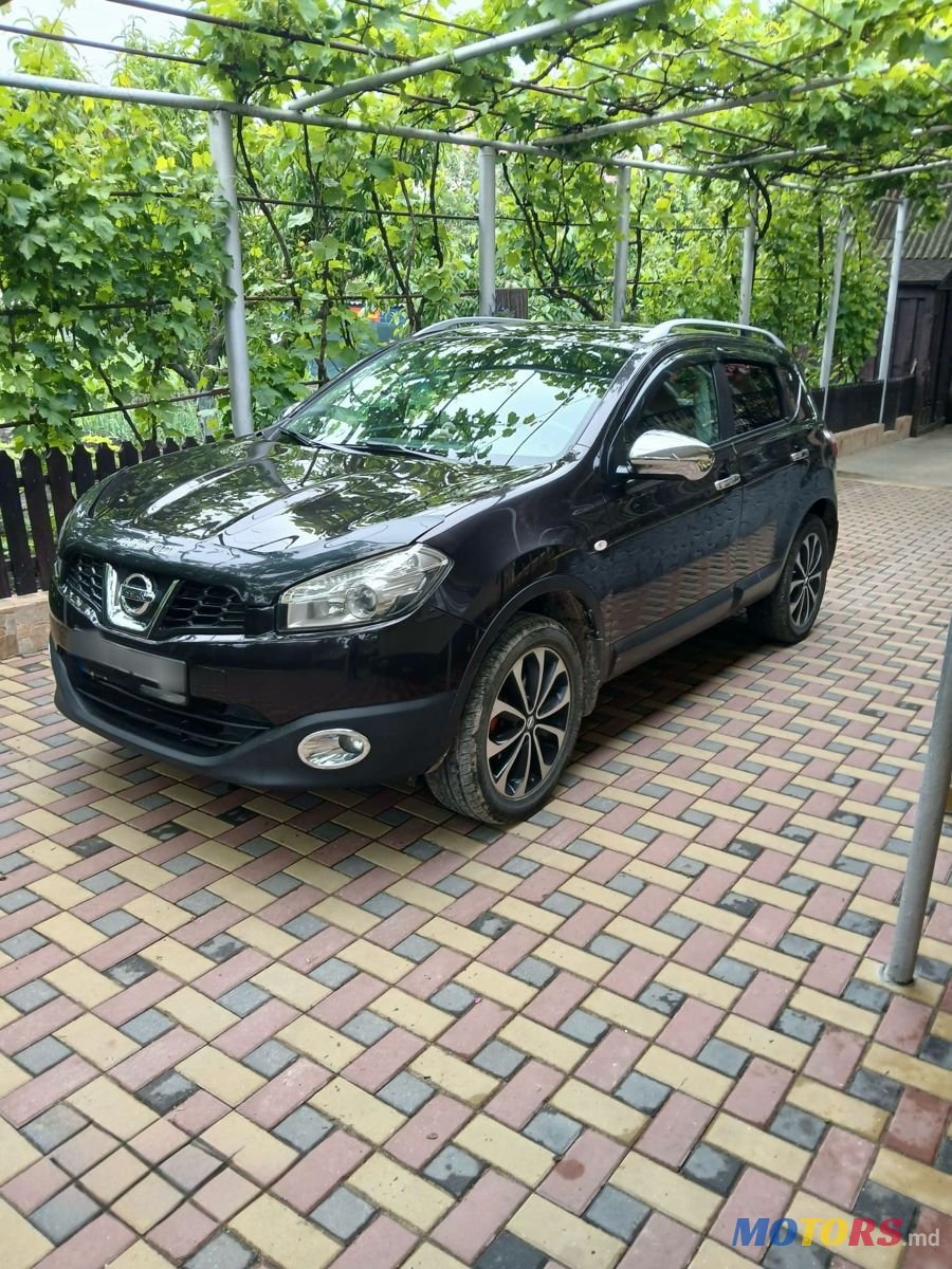 2011' Nissan Qashqai photo #2