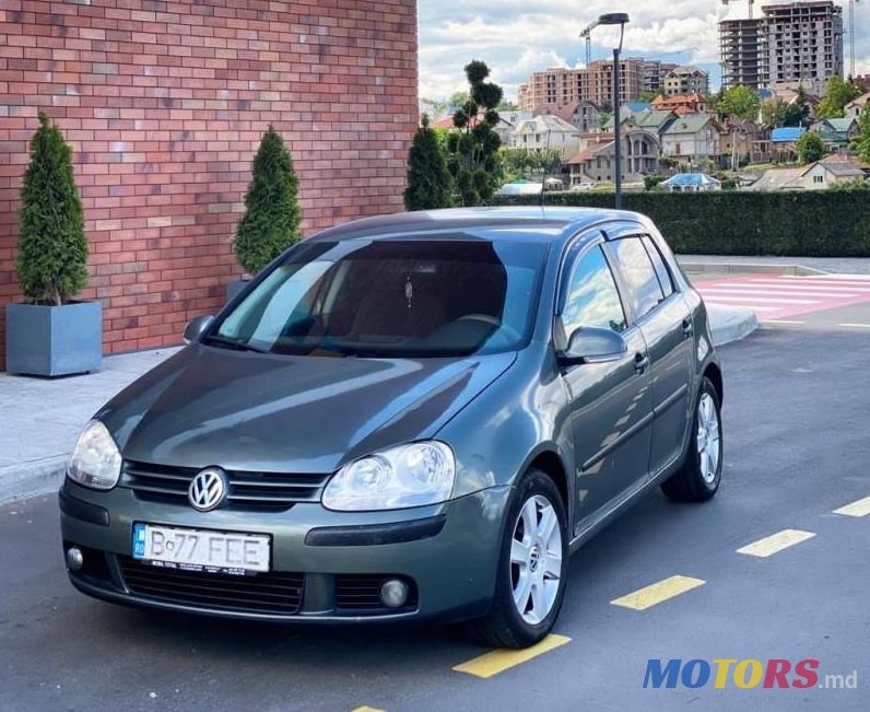 2006' Volkswagen Golf photo #4