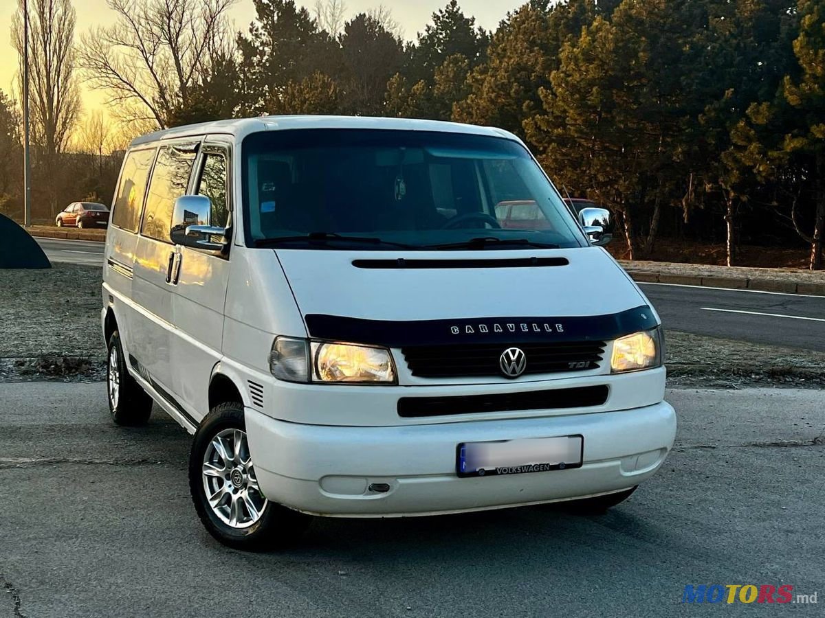 2003' Volkswagen Transporter photo #2
