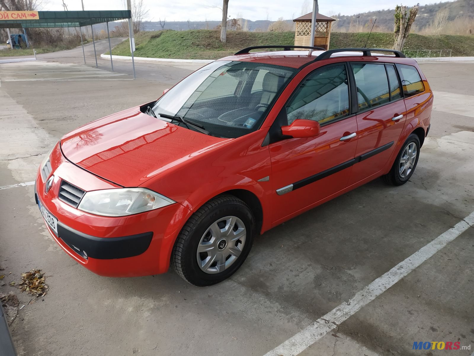 2004' Renault Megane 2 photo #2