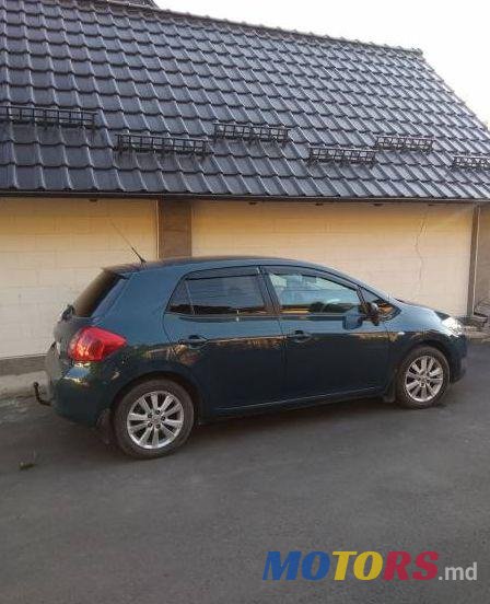 2007' Toyota Auris photo #1