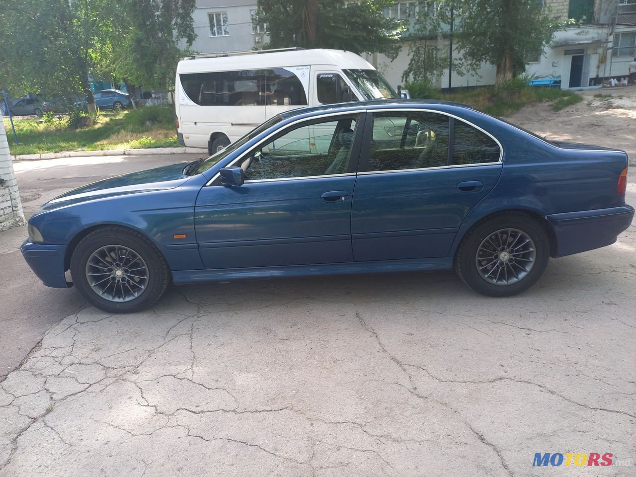 2002' BMW 5 Series photo #6