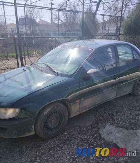 1992' Opel Omega photo #1