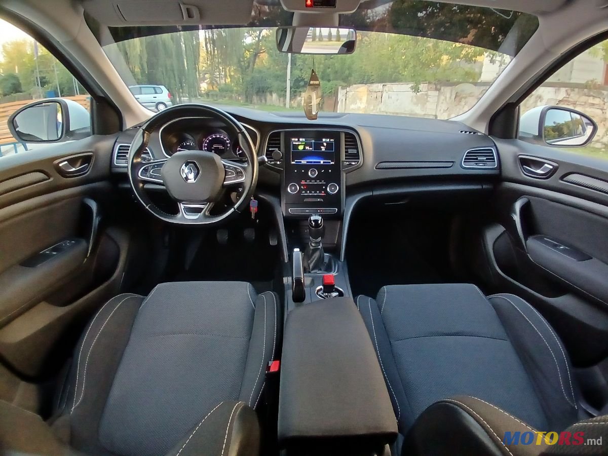 2018' Renault Megane photo #6