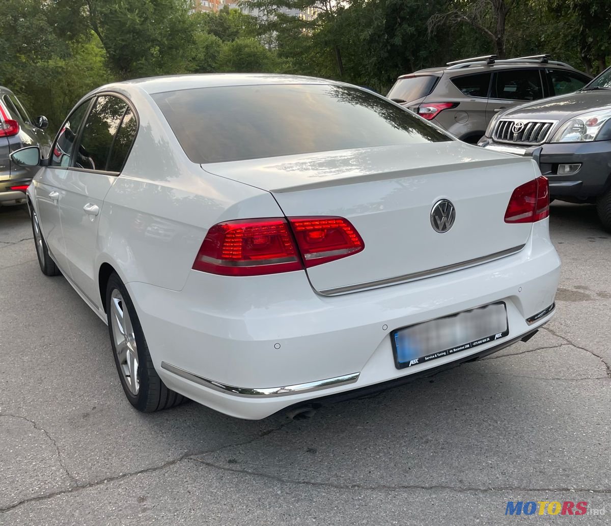 2013' Volkswagen Passat photo #5