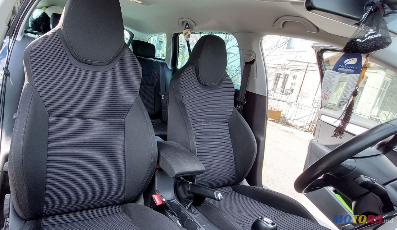 2014' Skoda Octavia photo #6