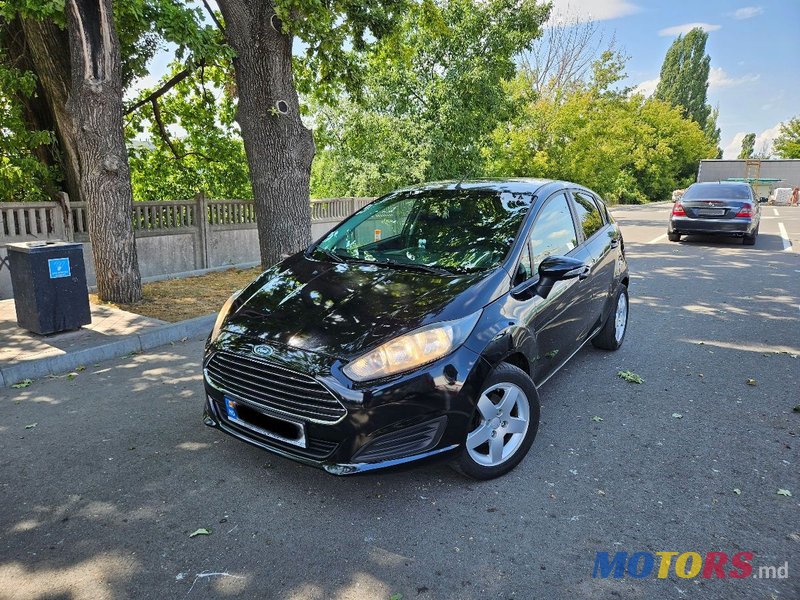 2014' Ford Fiesta photo #3