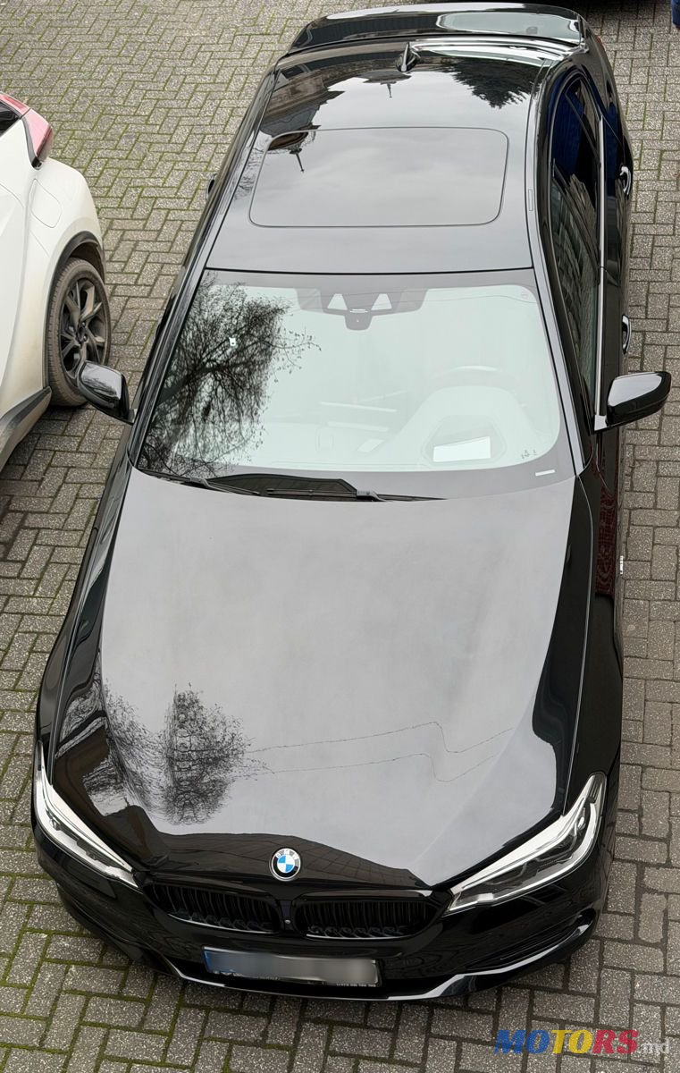 2017' BMW 5 Series photo #3