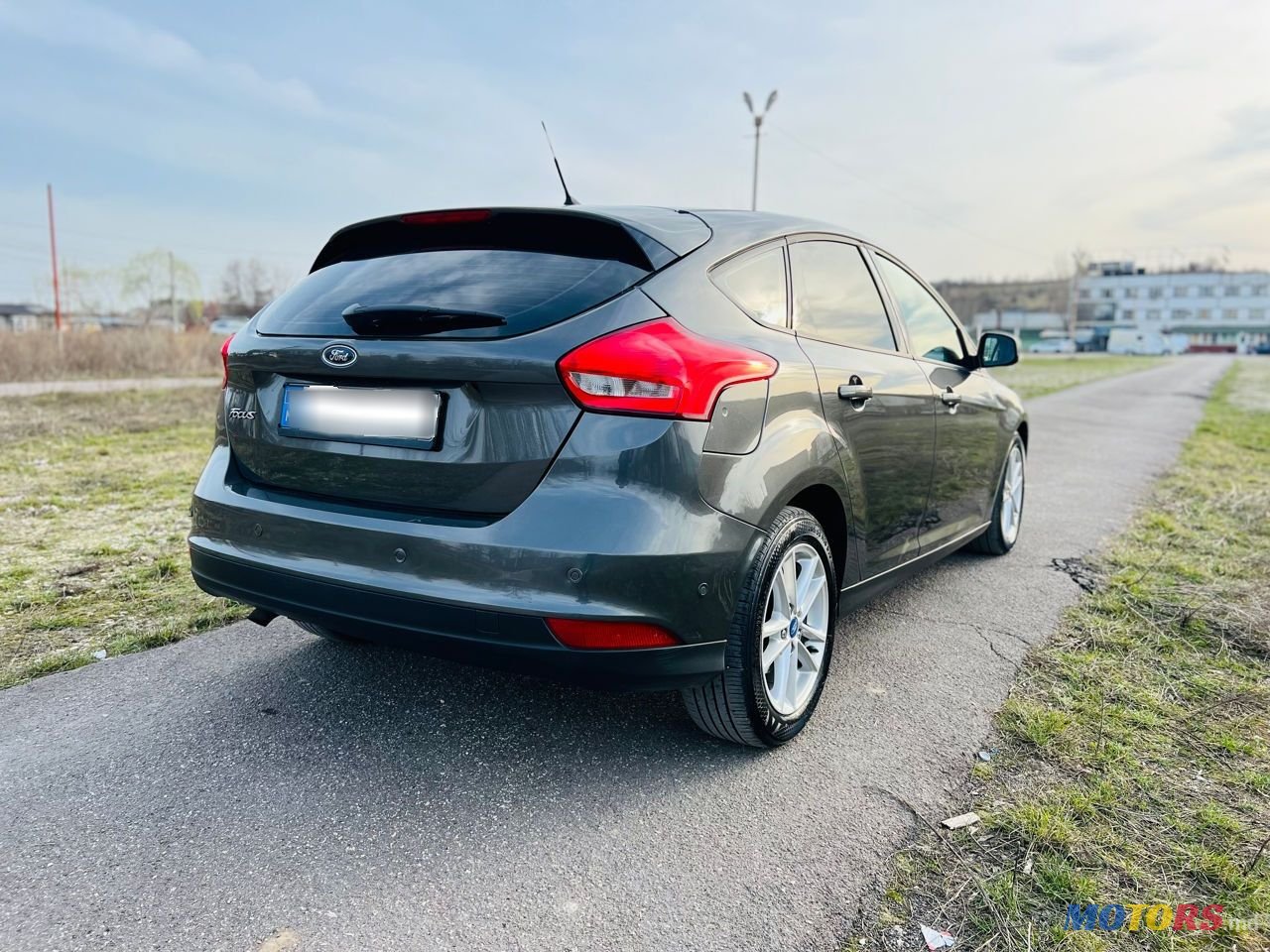 2015' Ford Focus photo #3