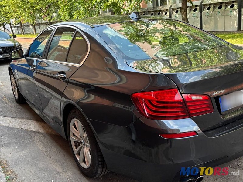 2015' BMW 5 Series photo #3