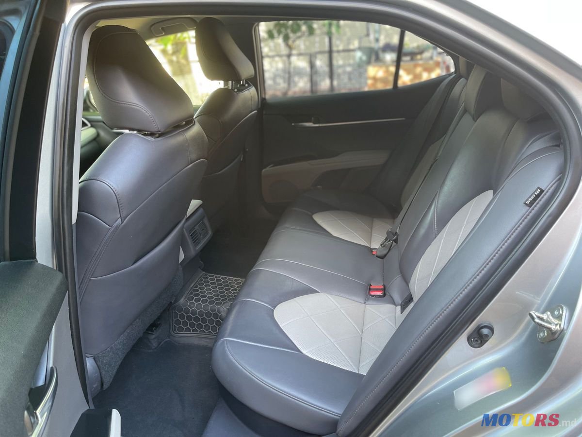 2018' Toyota Camry photo #6