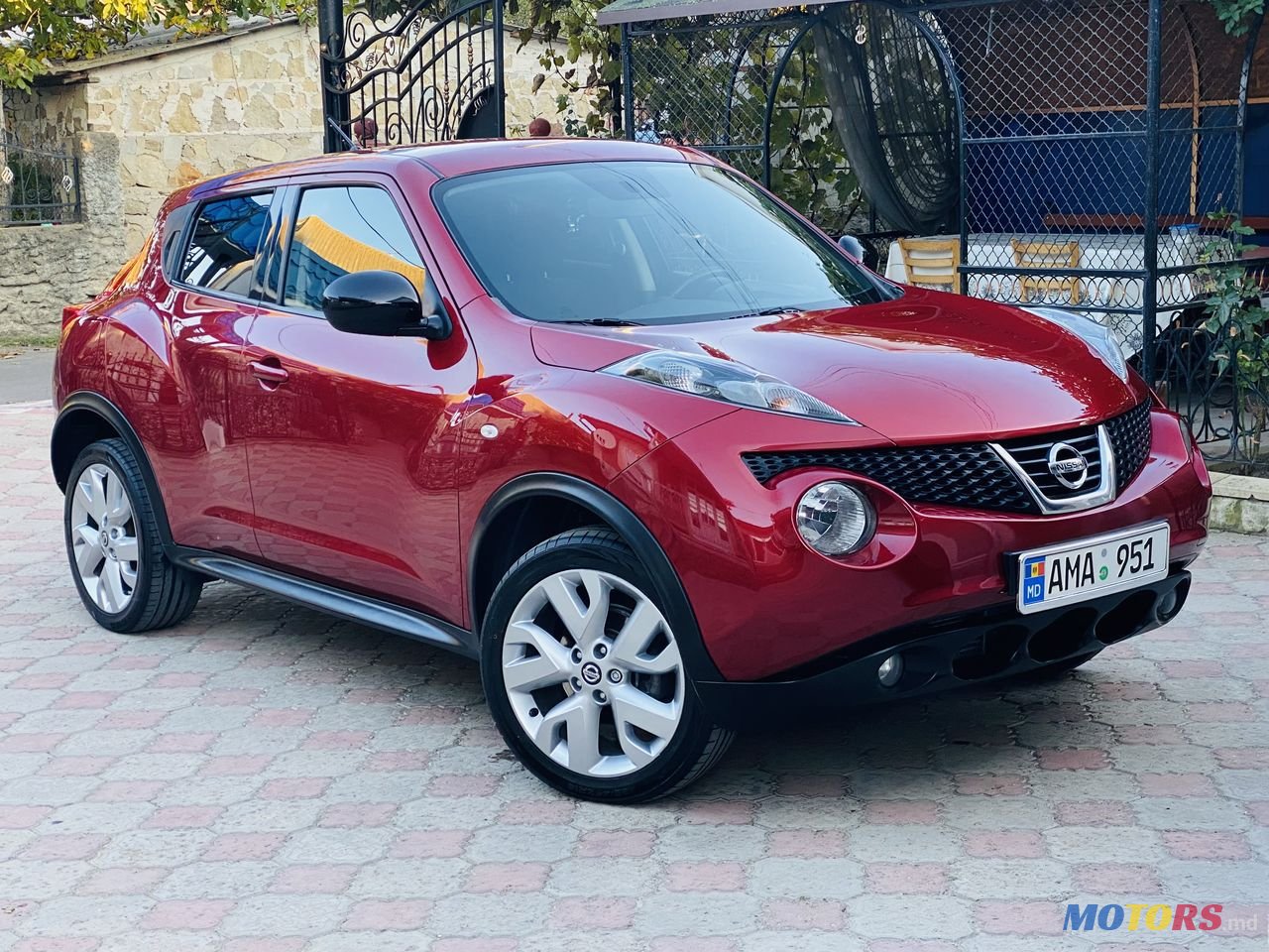 2013' Nissan Juke photo #1
