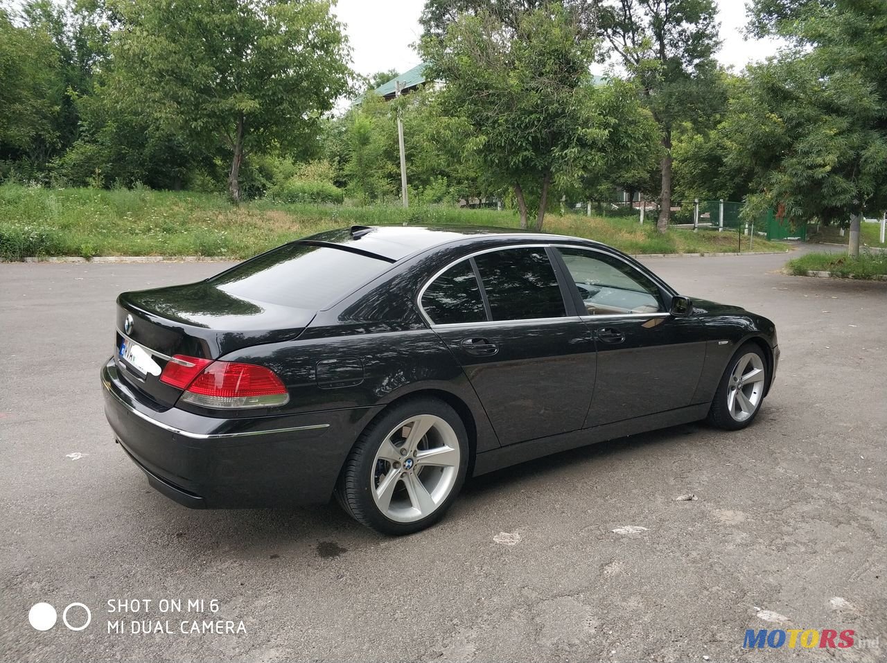 2002' BMW 7 Series photo #4