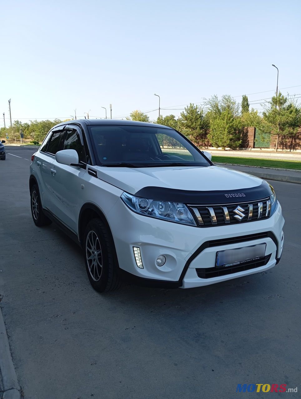 2017' Suzuki Vitara photo #2