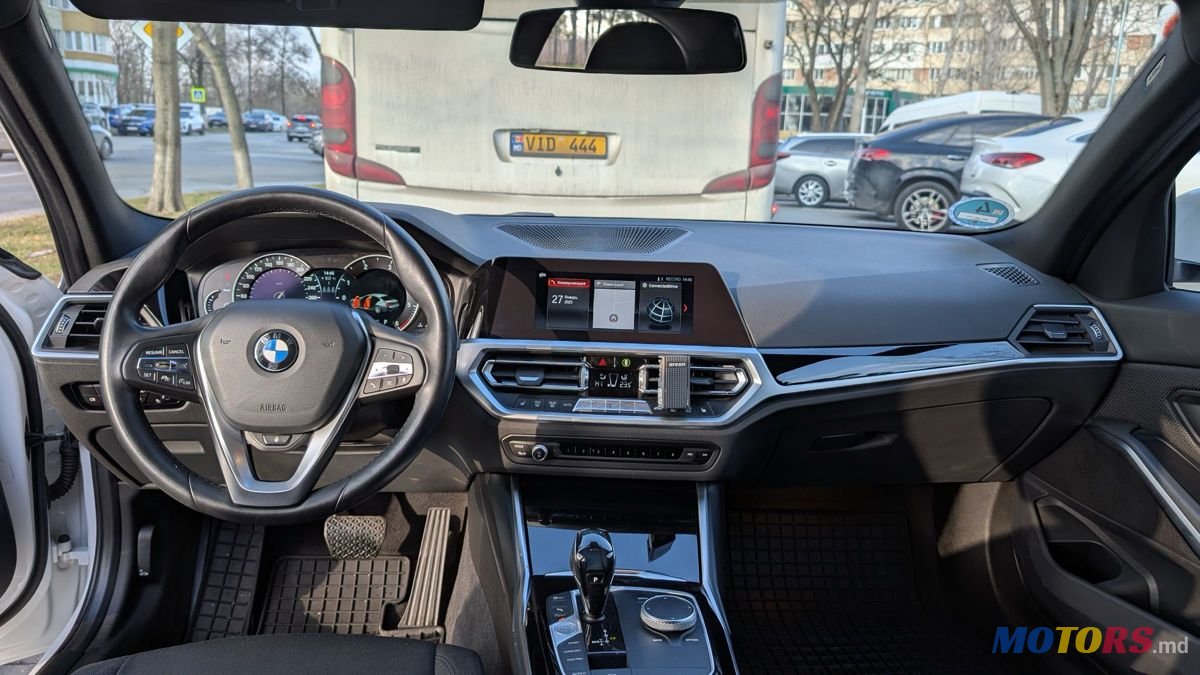 2019' BMW 3 Series photo #6