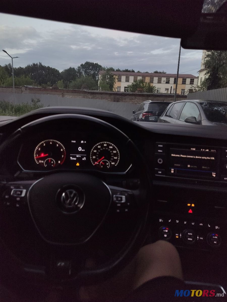 2019' Volkswagen Jetta photo #6