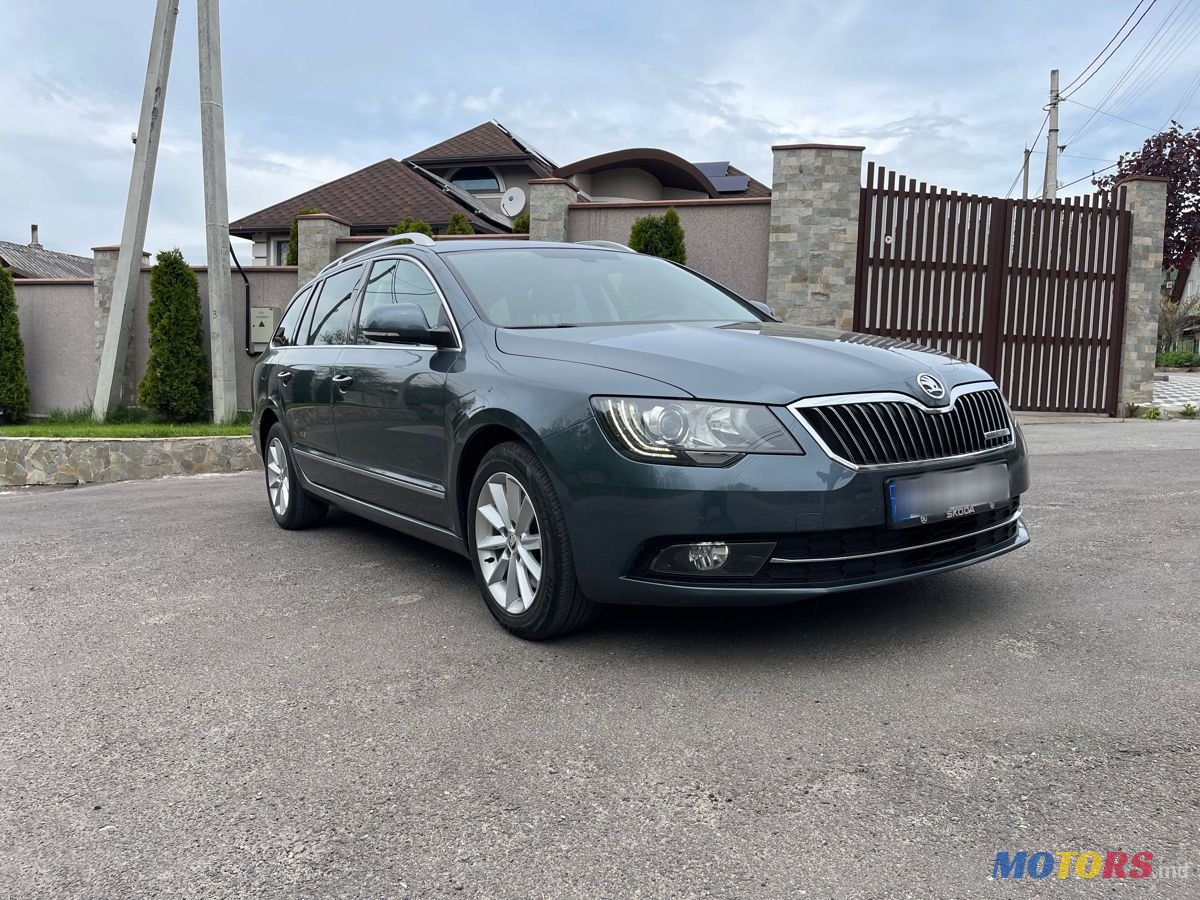2015' Skoda Superb photo #1
