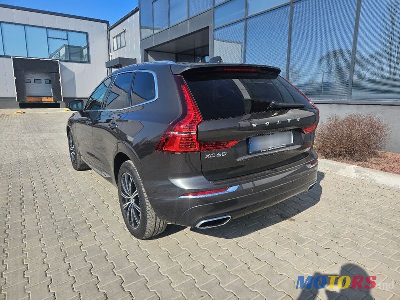 2021' Volvo XC60 photo #4