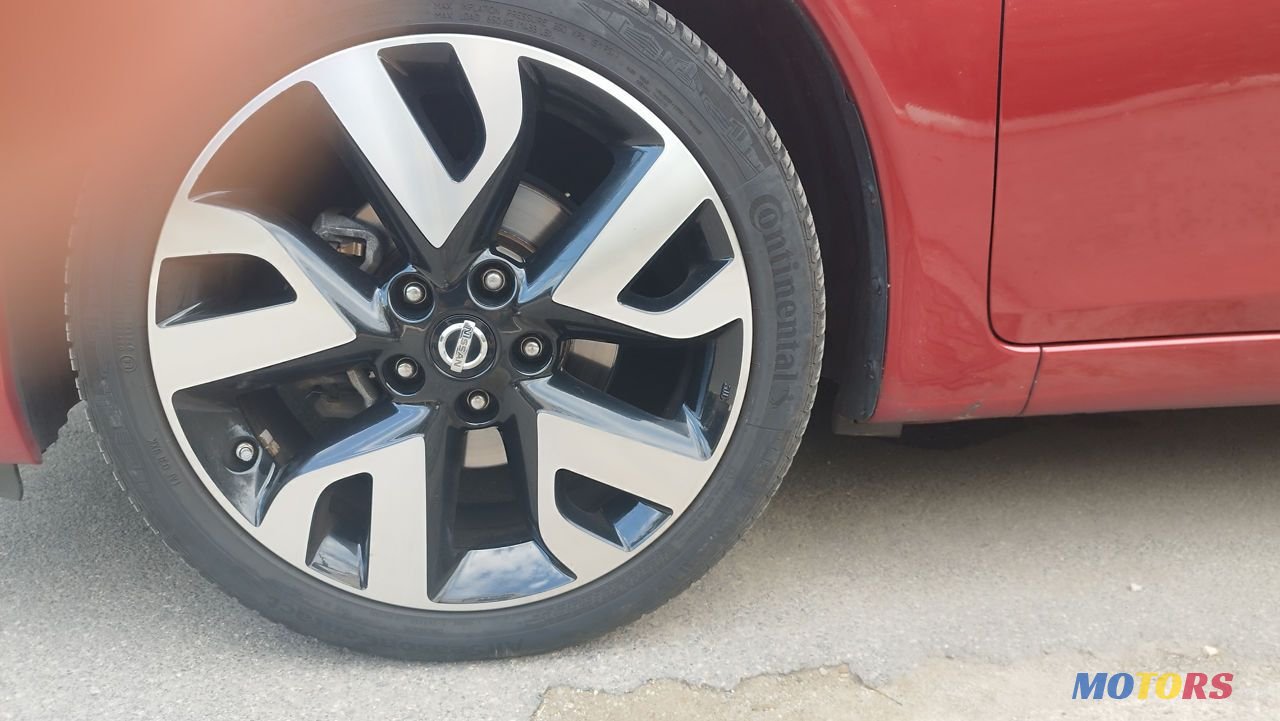 2016' Nissan Pulsar photo #4