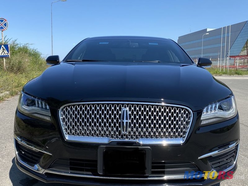 2016' Lincoln MKZ photo #3