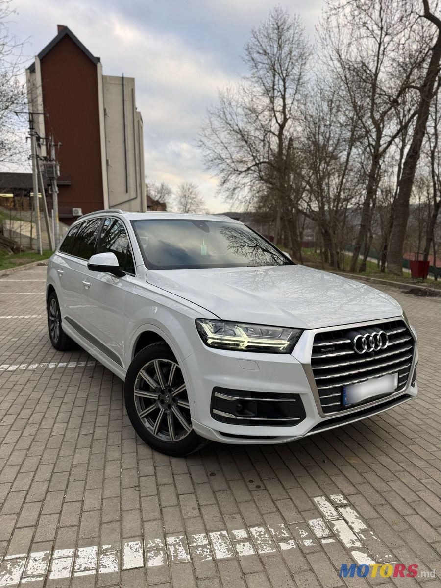 2019' Audi Q7 photo #2