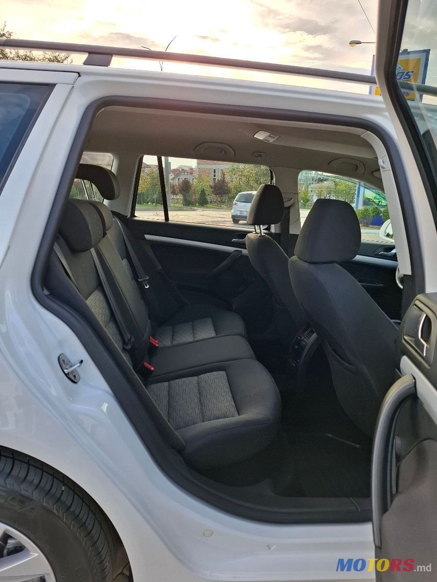 2010' Skoda Octavia photo #6