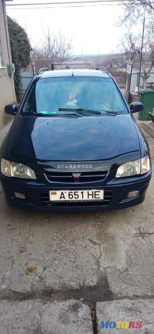 1999' Mitsubishi Space Star photo #2