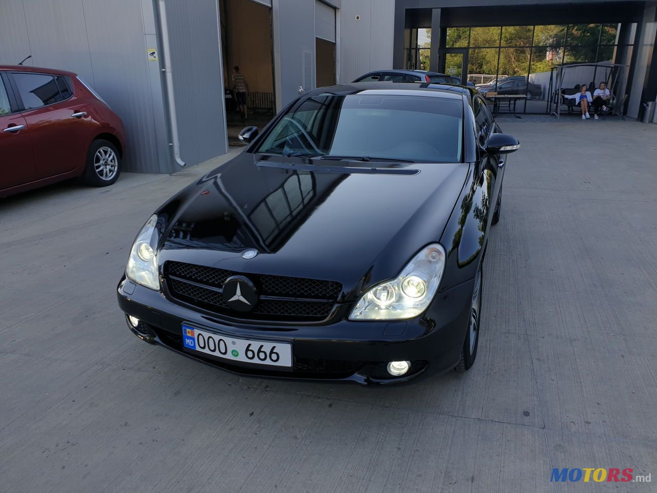 2006' Mercedes-Benz CLS photo #2