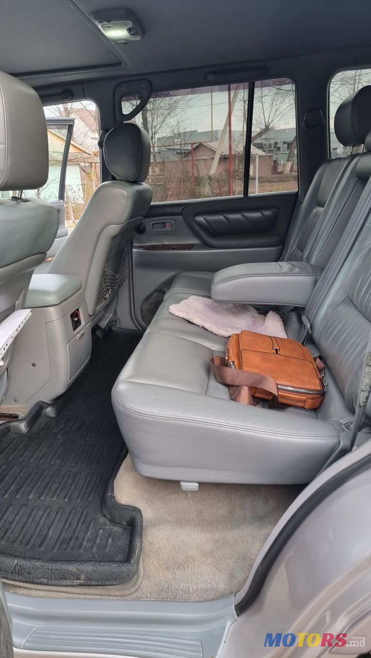 1998' Toyota Land Cruiser photo #6