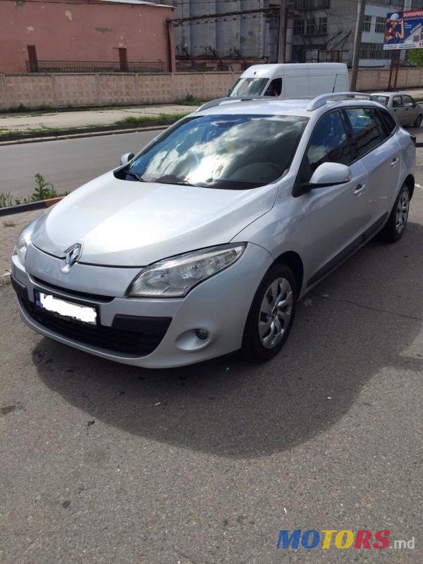 2010' Renault Megane photo #1