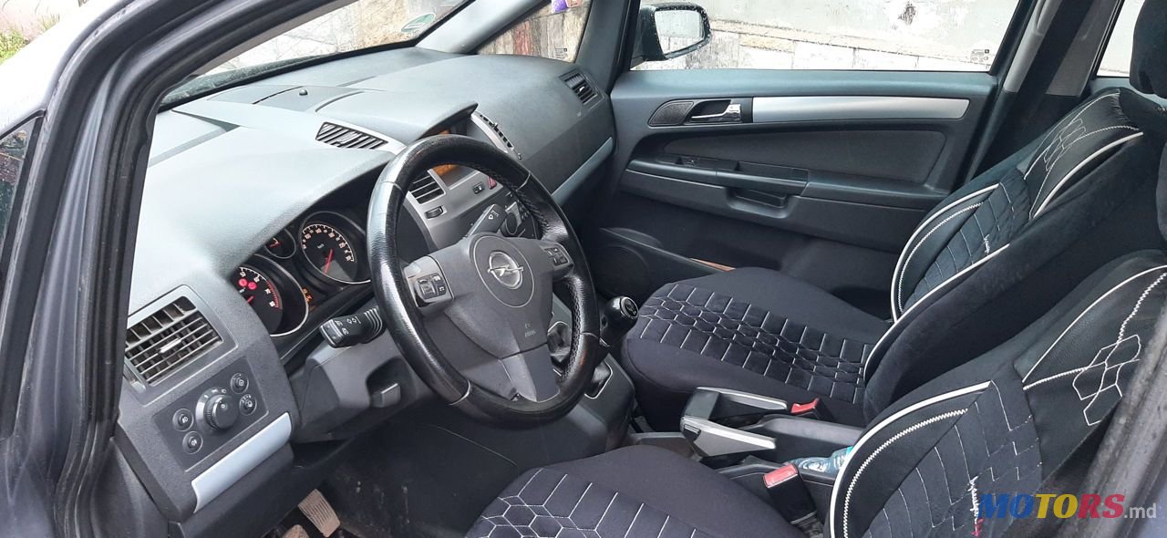 2006' Opel Zafira photo #5