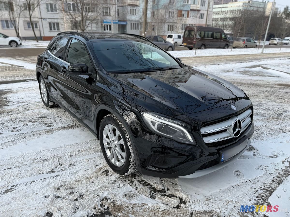 2014' Mercedes-Benz GLA photo #5