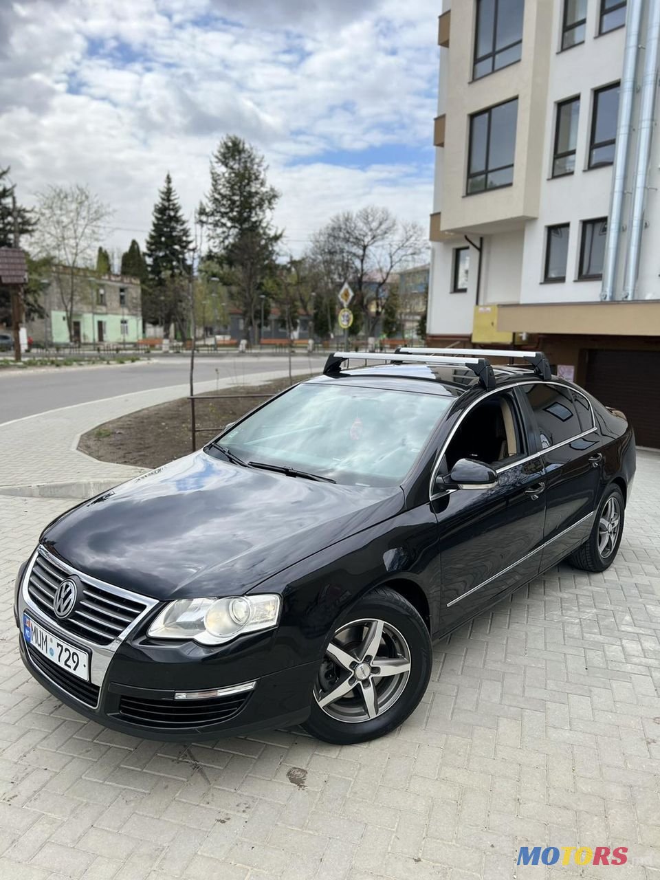 2006' Volkswagen Passat photo #1