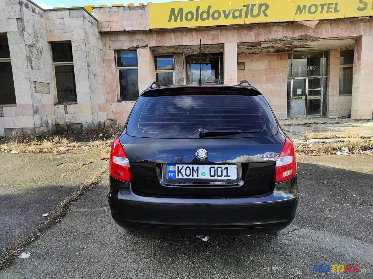 2008' Skoda Fabia photo #5