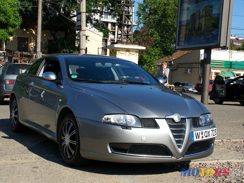 2009' Alfa Romeo GT photo #3