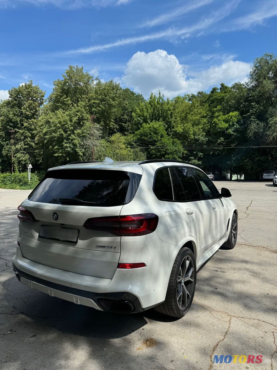 2021' BMW X5 photo #4