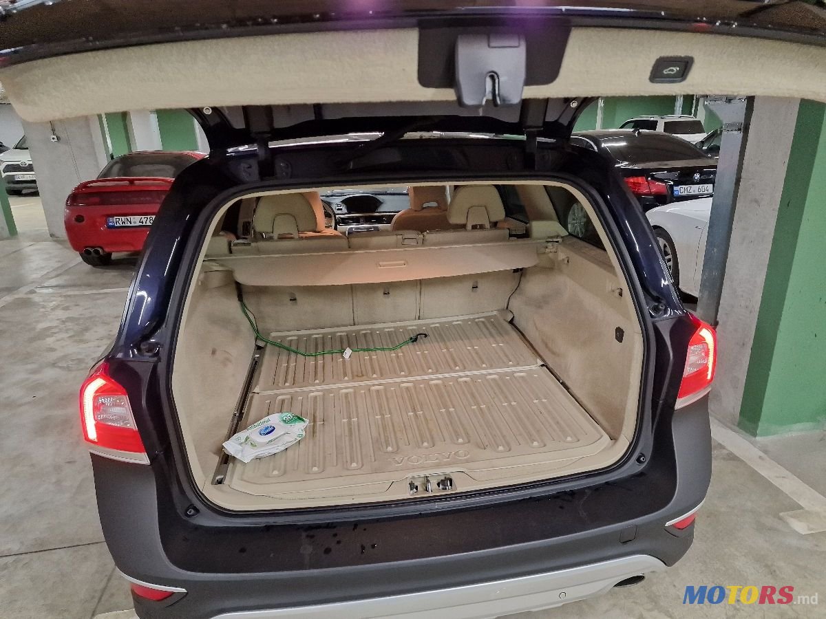 2015' Volvo XC70 photo #6