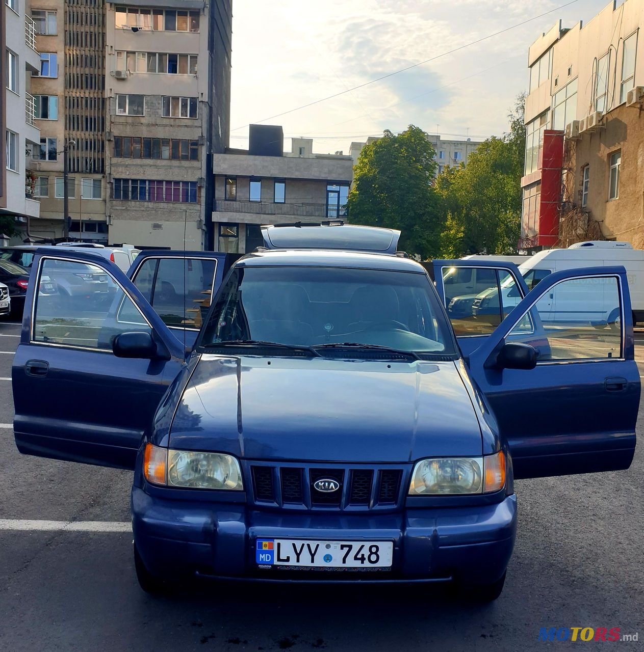 2002' Kia Sportage photo #3