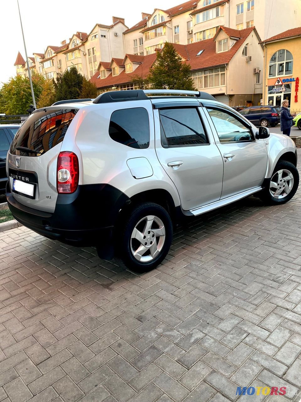 2011' Dacia Duster photo #4