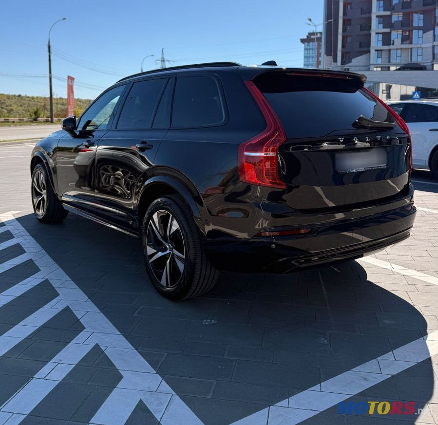 2022' Volvo XC90 photo #3