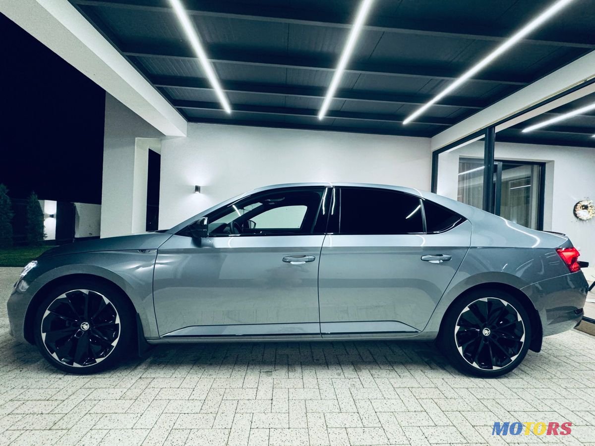 2020' Skoda Superb photo #4