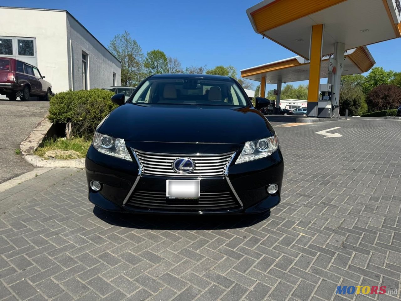 2013' Lexus Es Series photo #1