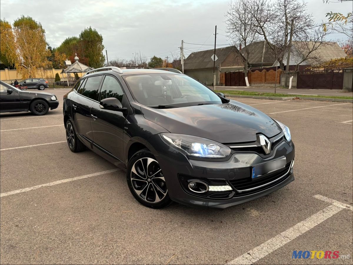 2015' Renault Megane photo #2