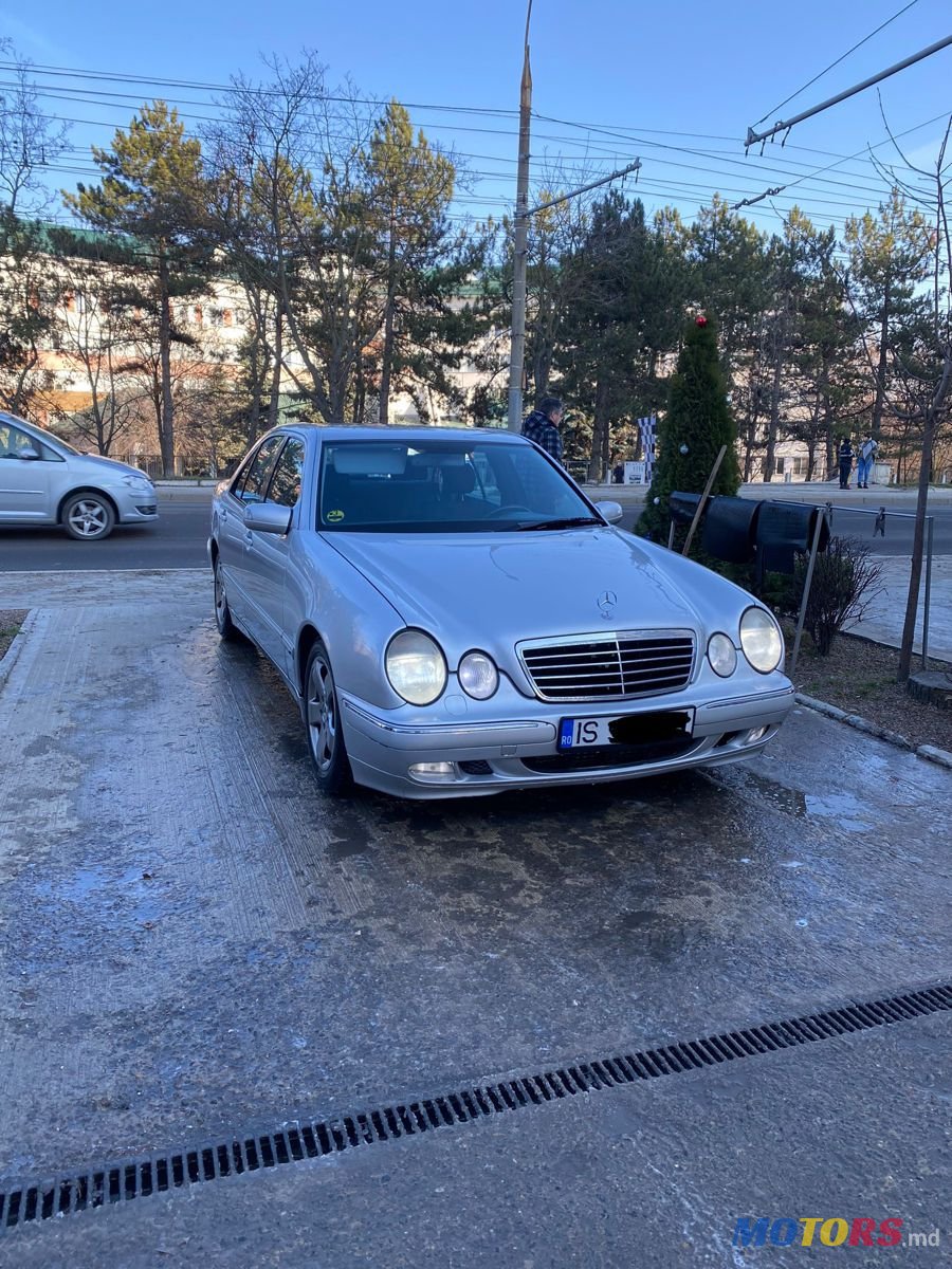 2001' Mercedes-Benz E Класс photo #1