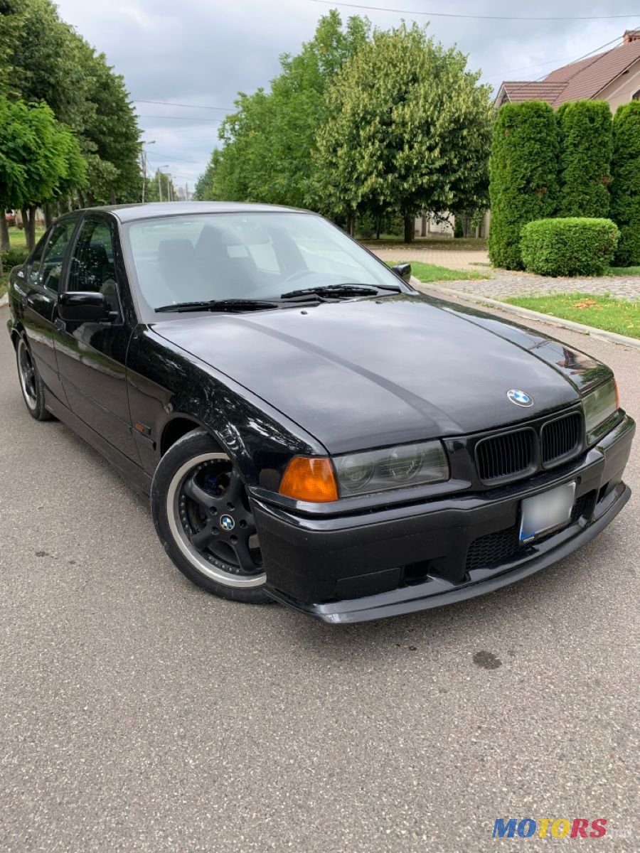 1994' BMW 3 Series photo #1
