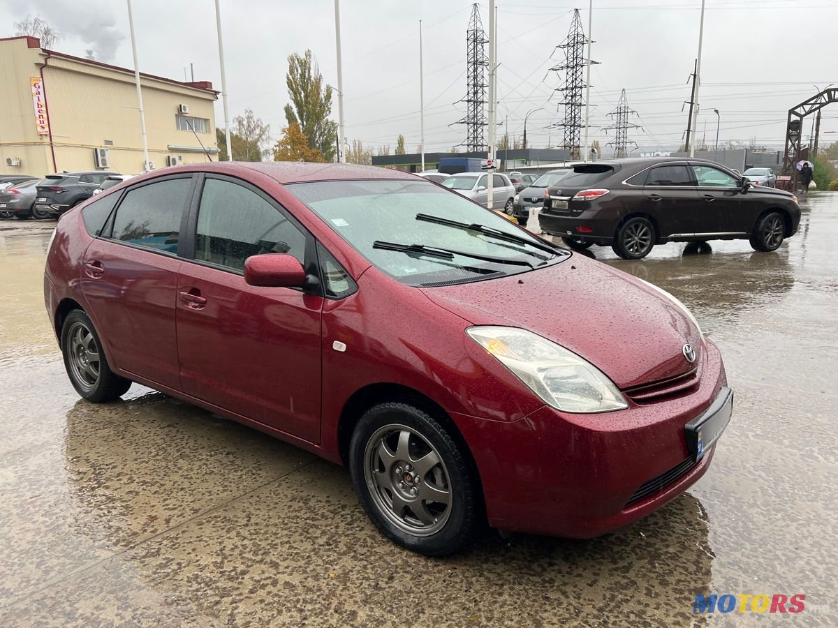 2006' Toyota Prius photo #4