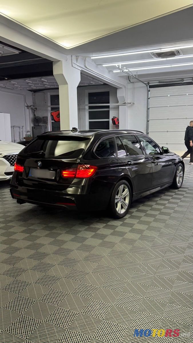 2013' BMW 3 Series Touring photo #3