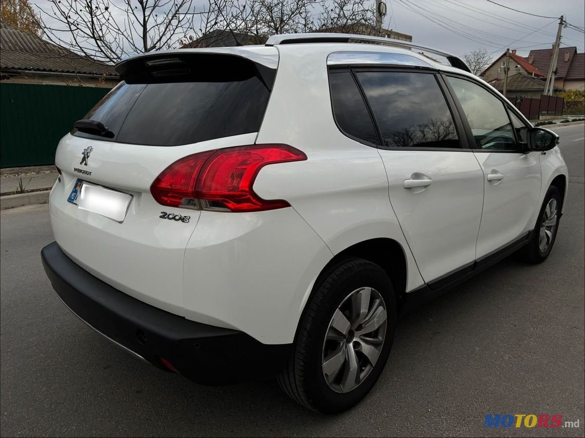 2016' Peugeot 2008 photo #3
