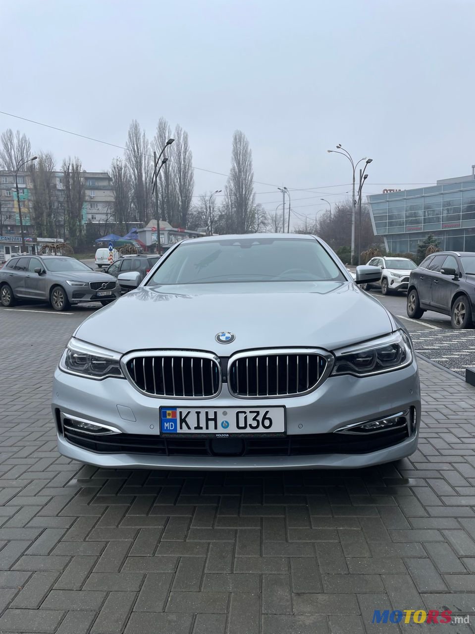 2018' BMW 5 Series photo #2