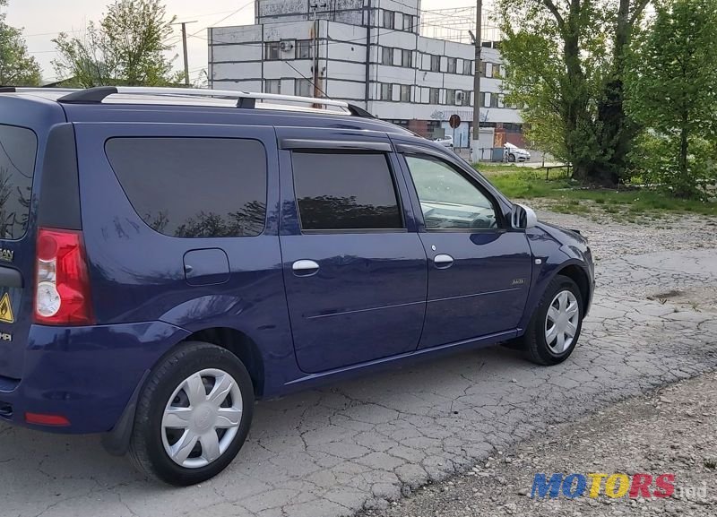 2010' Dacia Logan Mcv photo #5